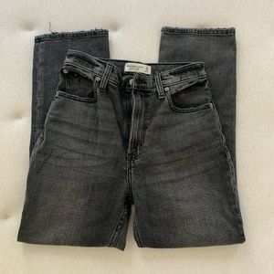 Abercrombie & Fitch The Ankle Straight High Rise Jeans